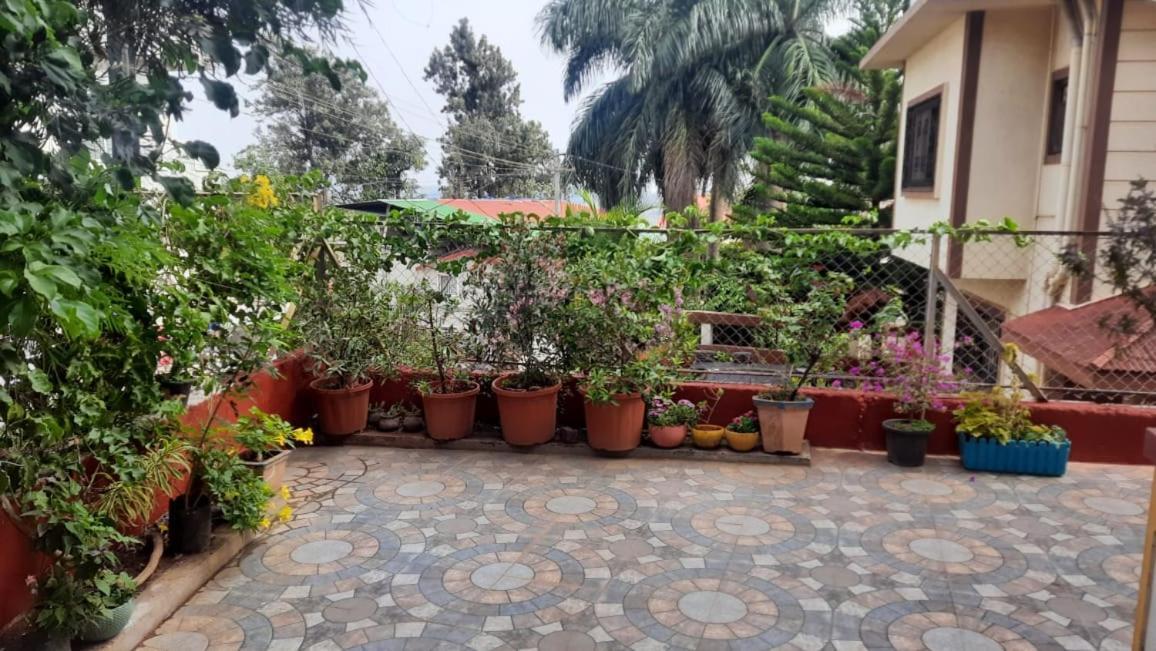 Trimurti Holiday Home Panchgani Bagian luar foto